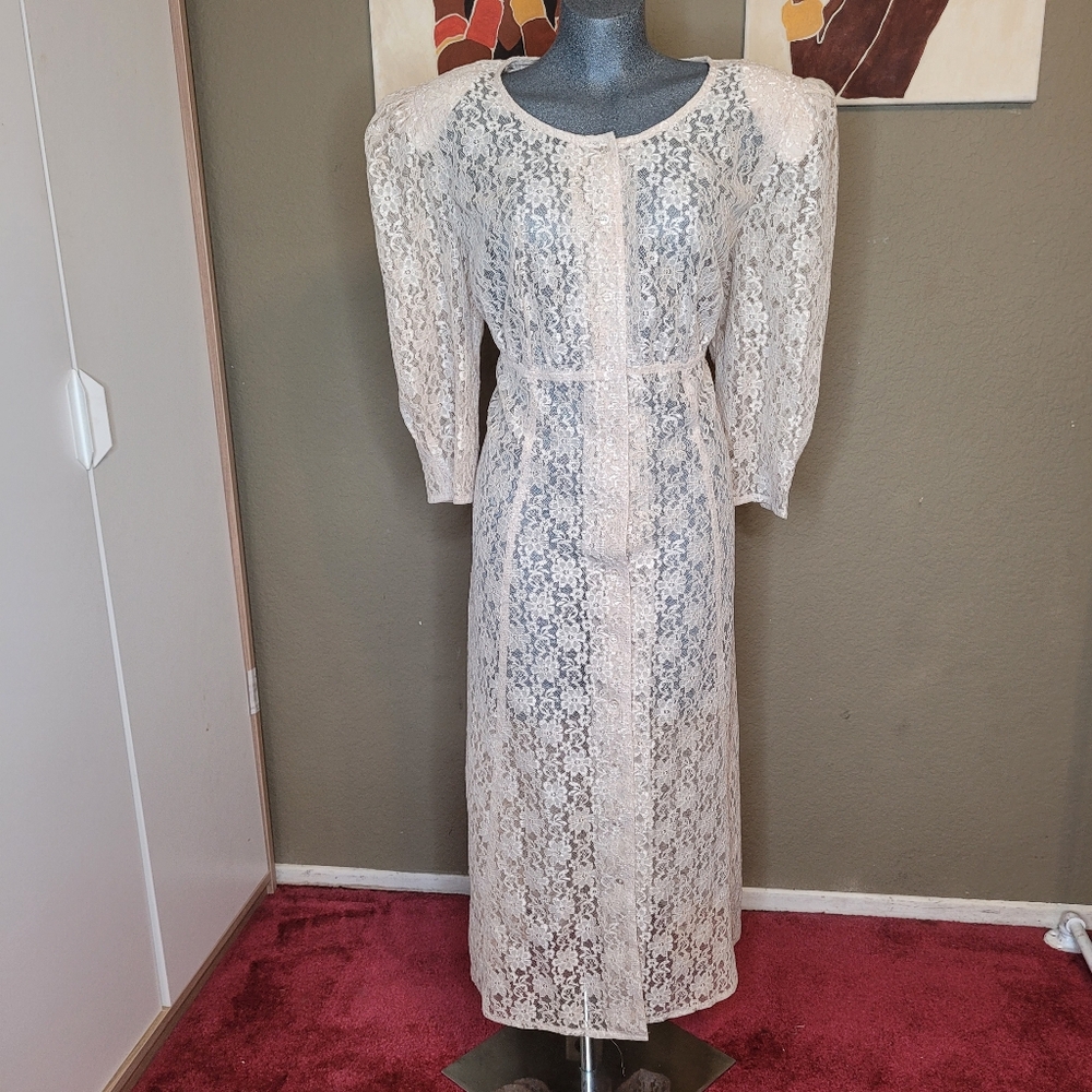 Cream Lace Dress Size Large